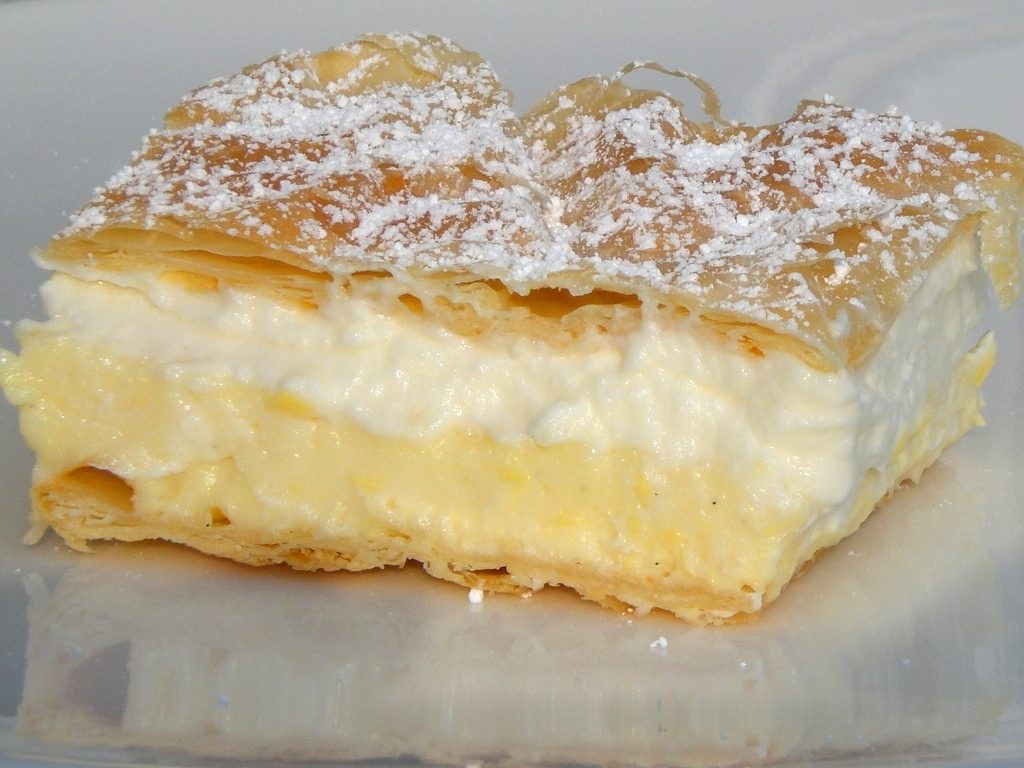 Bled cream cake (kremšnita)